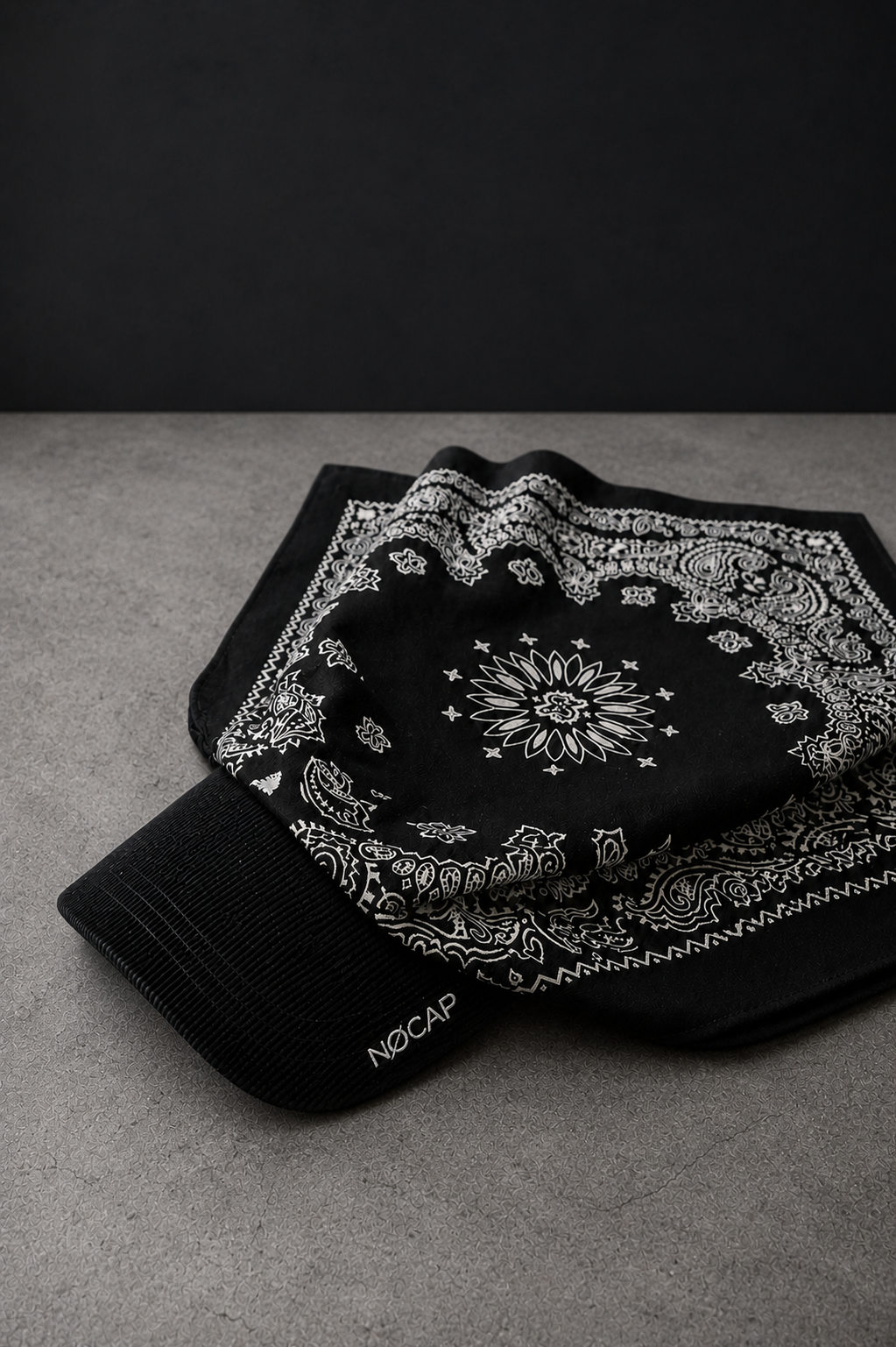 OBLIVION - ALL BLACK