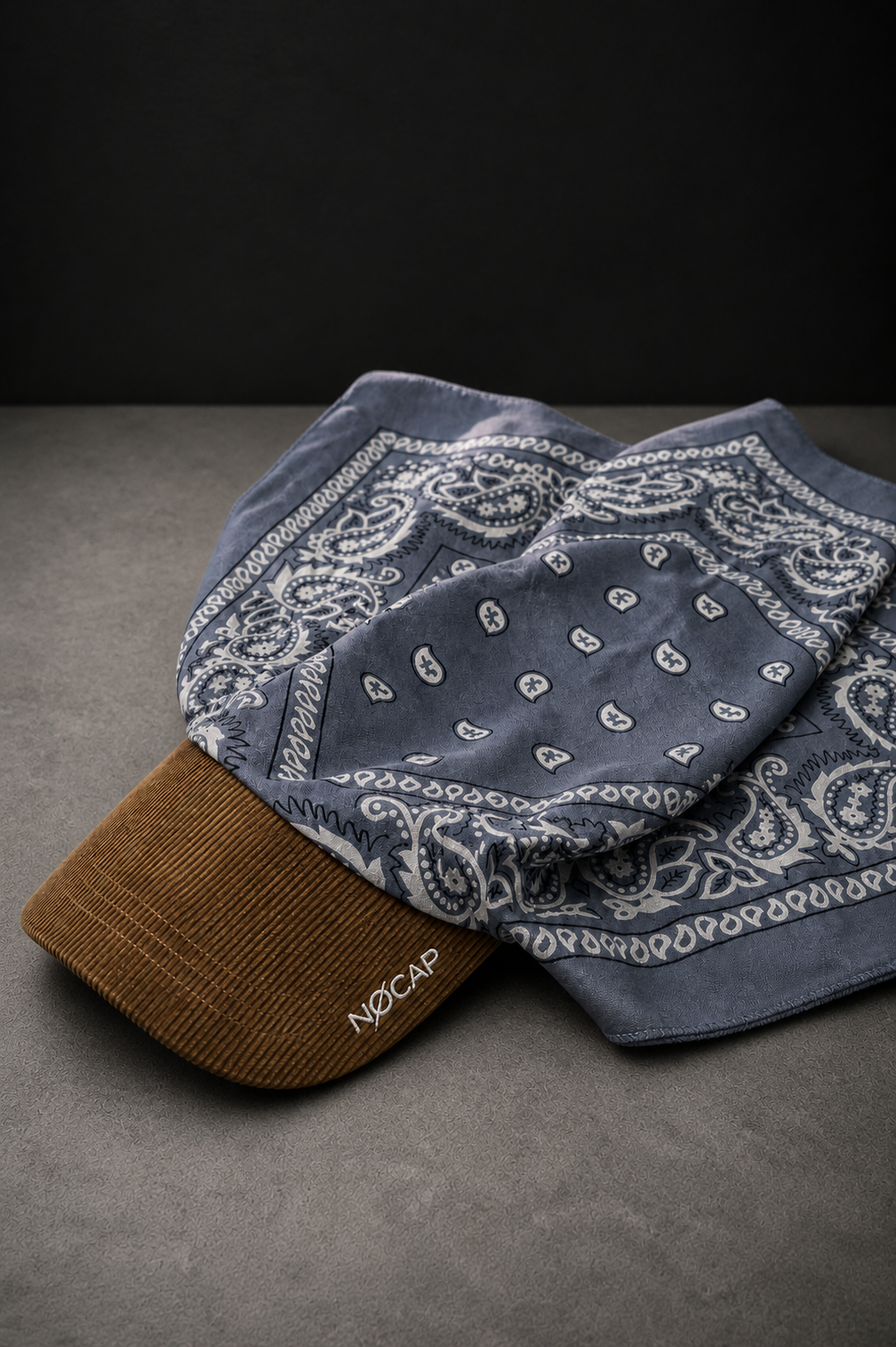 QUARTZ - BROWN/GREY