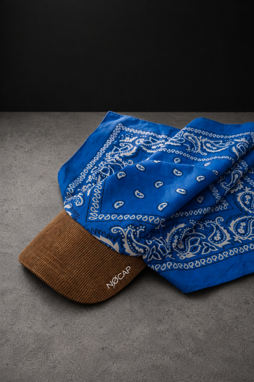 MARE - BROWN/BLUE