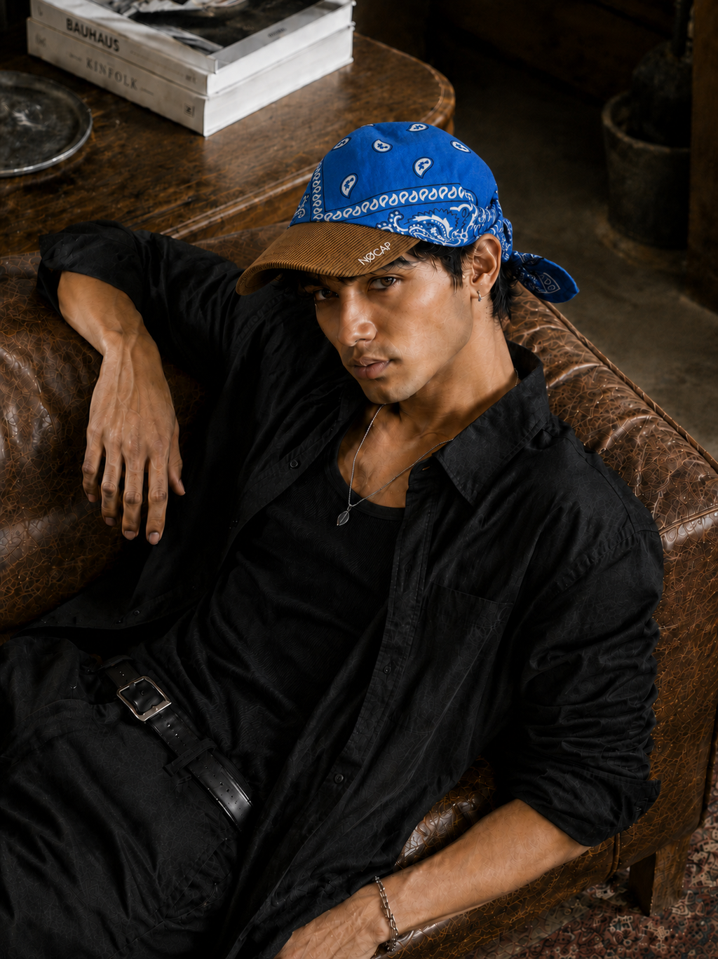 MARE - BROWN/BLUE