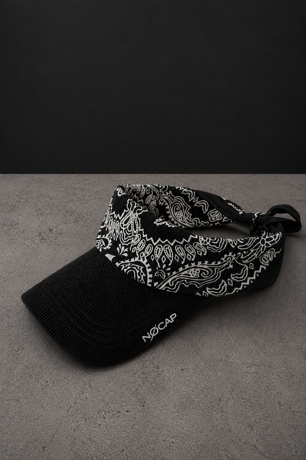 OBLIVION - ALL BLACK