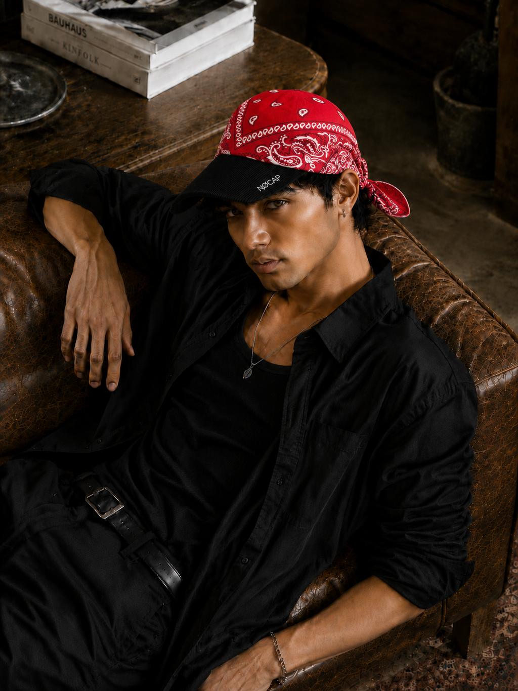 CORDOVAN - BLACK/MAROON