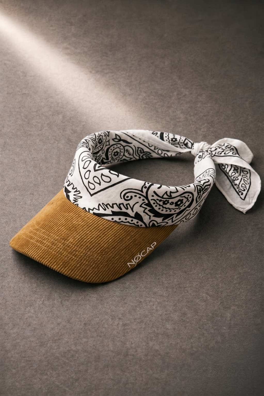 FLAX - White/Brown